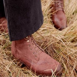 SOLD// BRAND NEW Christy Dawn Boots Size:8